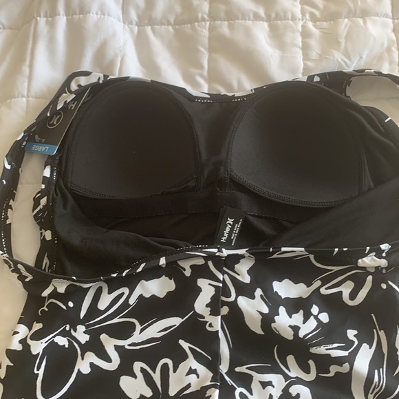 Hurley One Piece Swimsuit - Picture 6 of 8